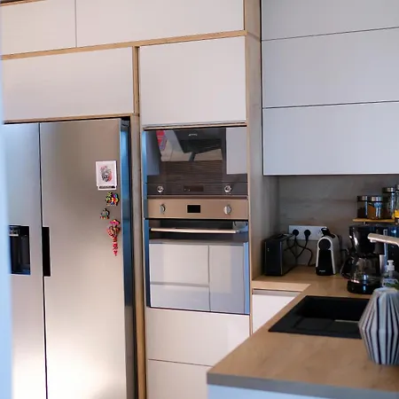 D'exception Vue Avec Piscine Privée