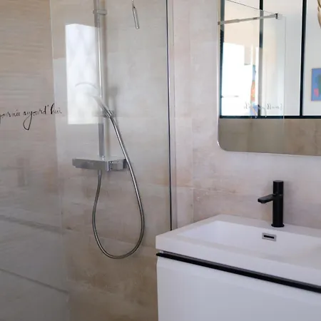וילה D'exception Vue Avec Piscine Privee Saint-Raphaël