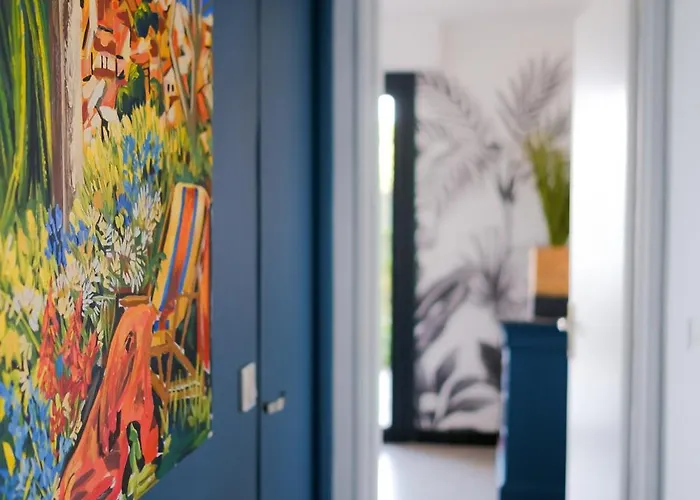 D'exception Vue Avec Piscine Privee * Сен-Рафаэль